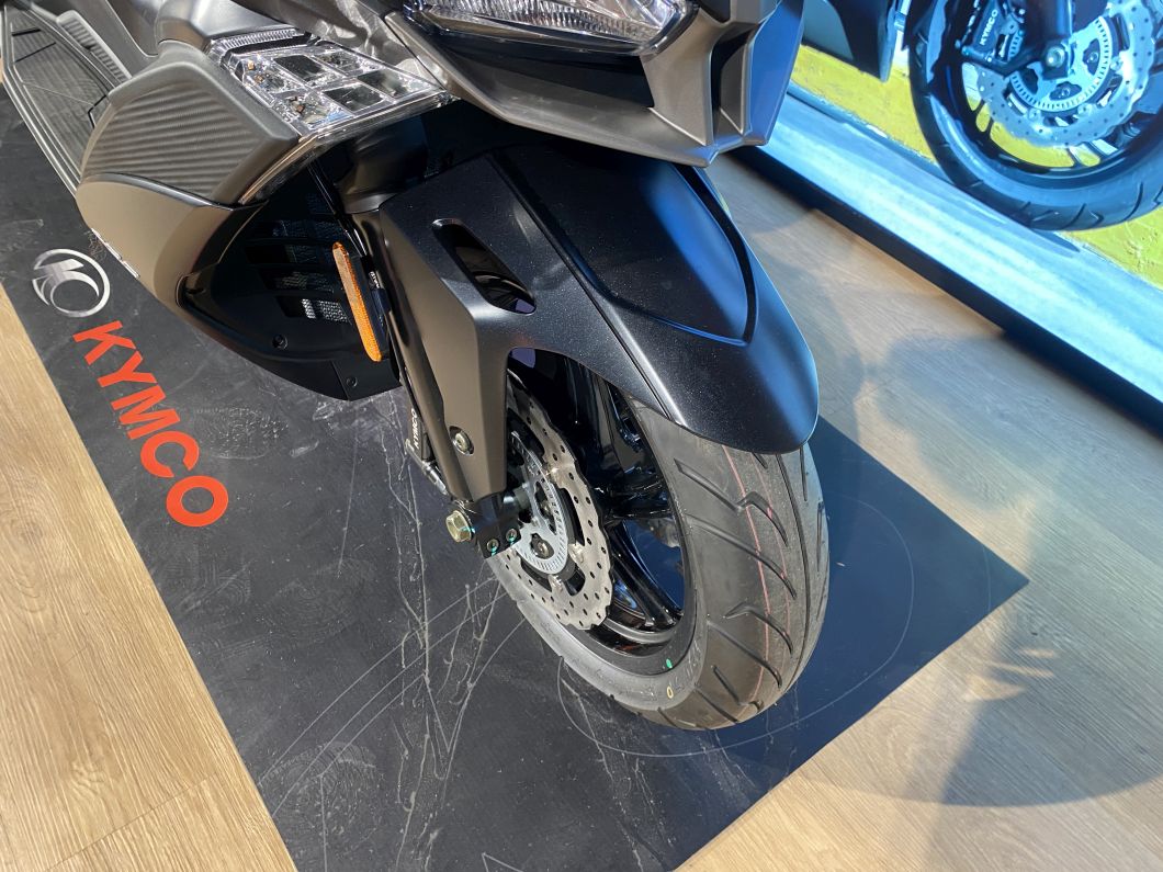 Moto KYMCO XCITING 400