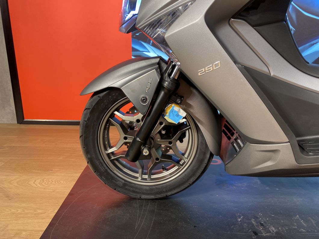Moto KYMCO X Town 250 ABS 2026