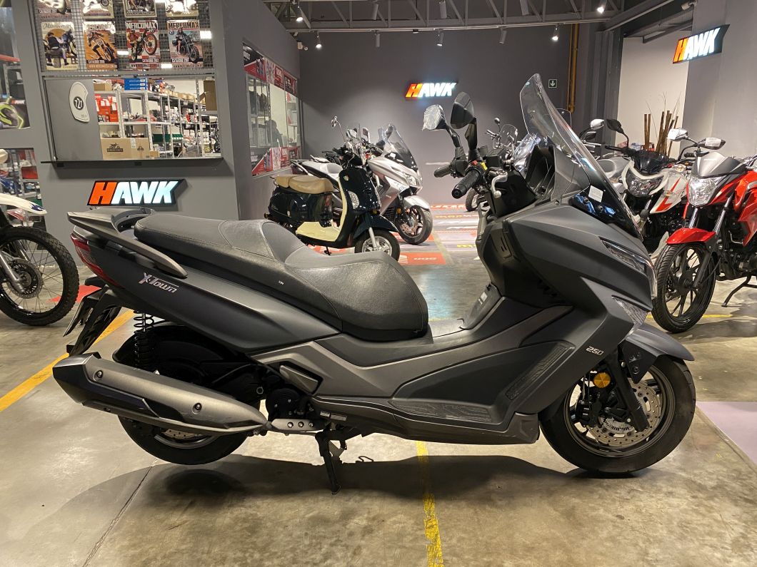 Moto Kymco X town 250 usado 2022 con 7216km int 50450 1M