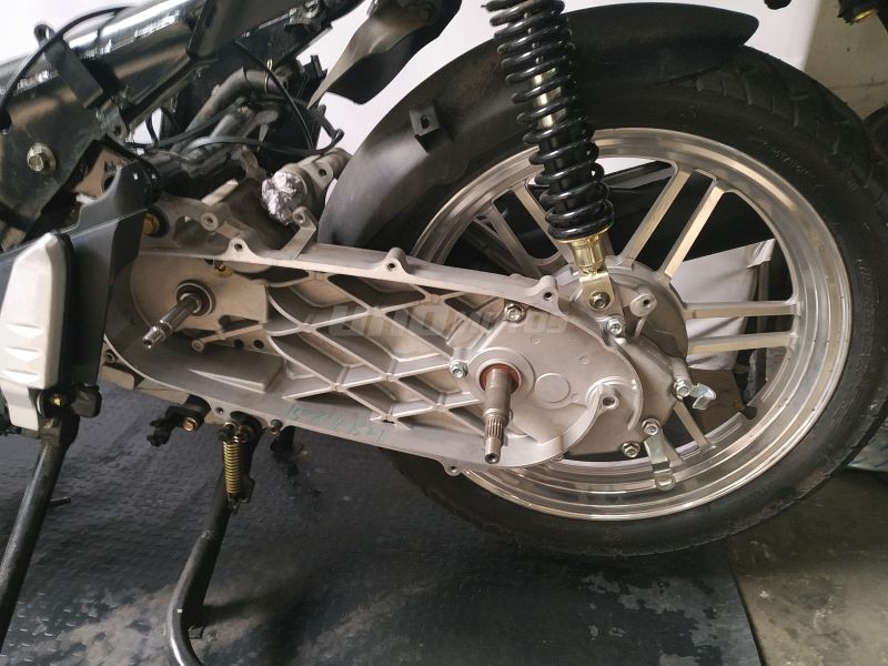 Moto Mondial Md 125 Outlet-des int 10097