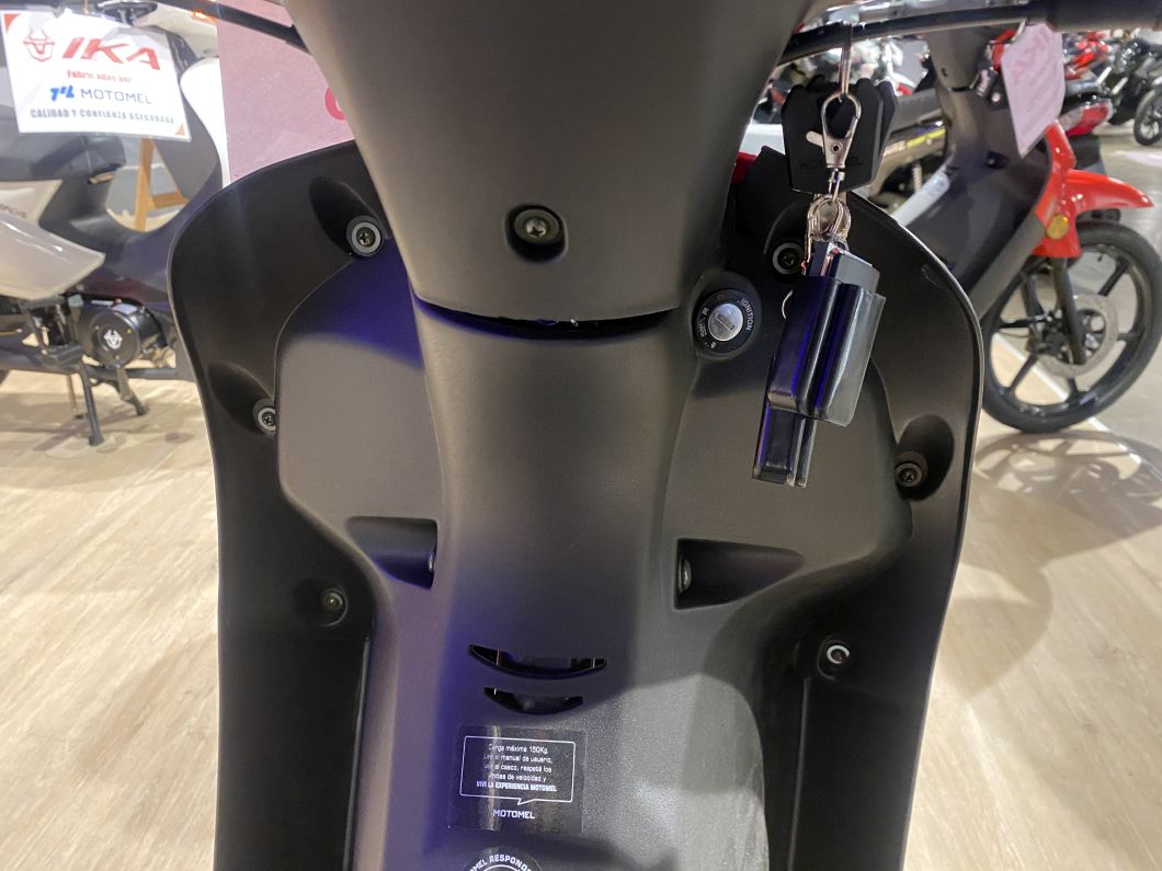 Moto Motomel Blitz 110 Full