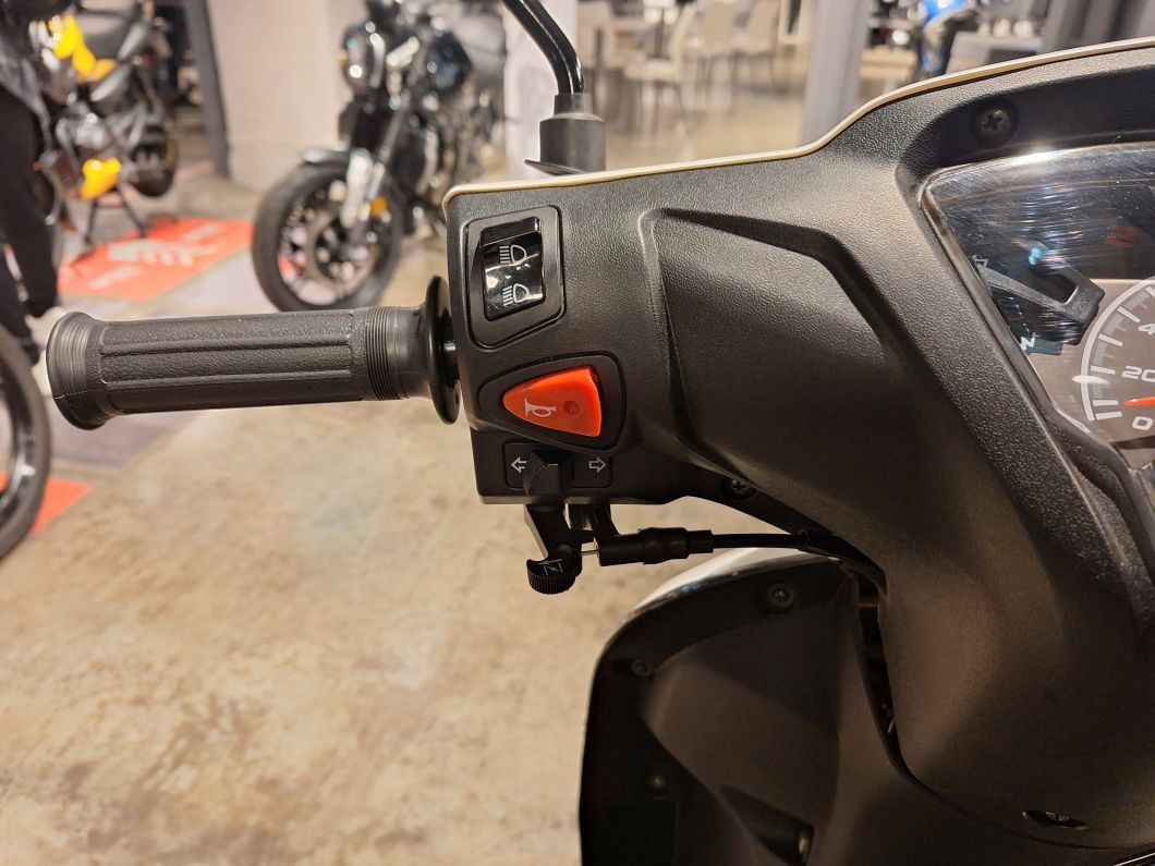 Moto Motomel Blitz 110 Plus usado 2025 con 111 km 1M