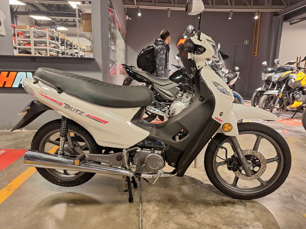 Moto Motomel Blitz 110 Plus usado 2025 con 111 km 1M