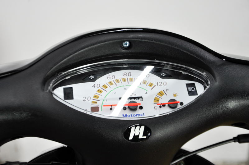 Moto Motomel Blitz 110 V8 Rayo / Disco