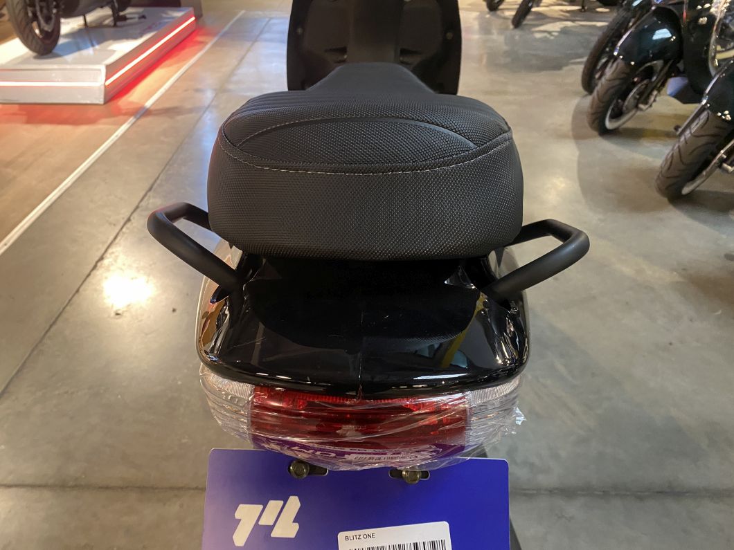 Moto Motomel Blitz 110 Base Black Edition