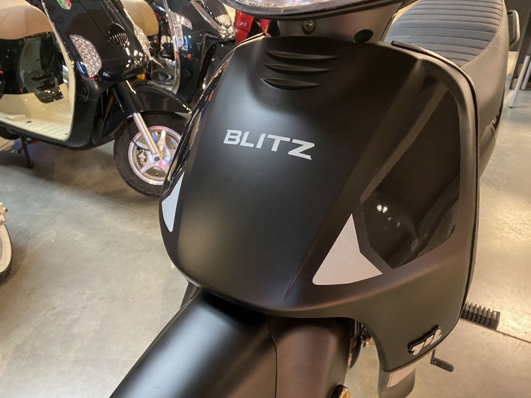 Moto Motomel Blitz 110 Base Black Edition