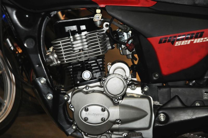 Moto Motomel CG 200cc Fab 2013 Int 22280