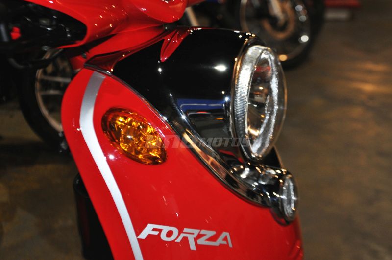 Moto Motomel Forza 150 Linea 2013 Outlet M
