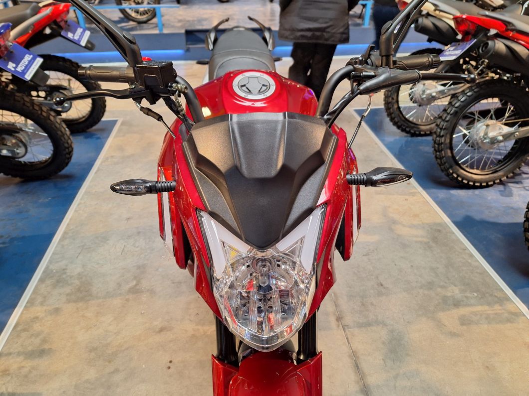Moto Motomel Sirius 190cc 2025