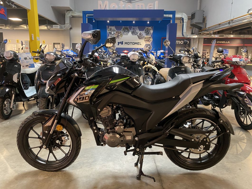 Moto Motomel Sirius 190cc