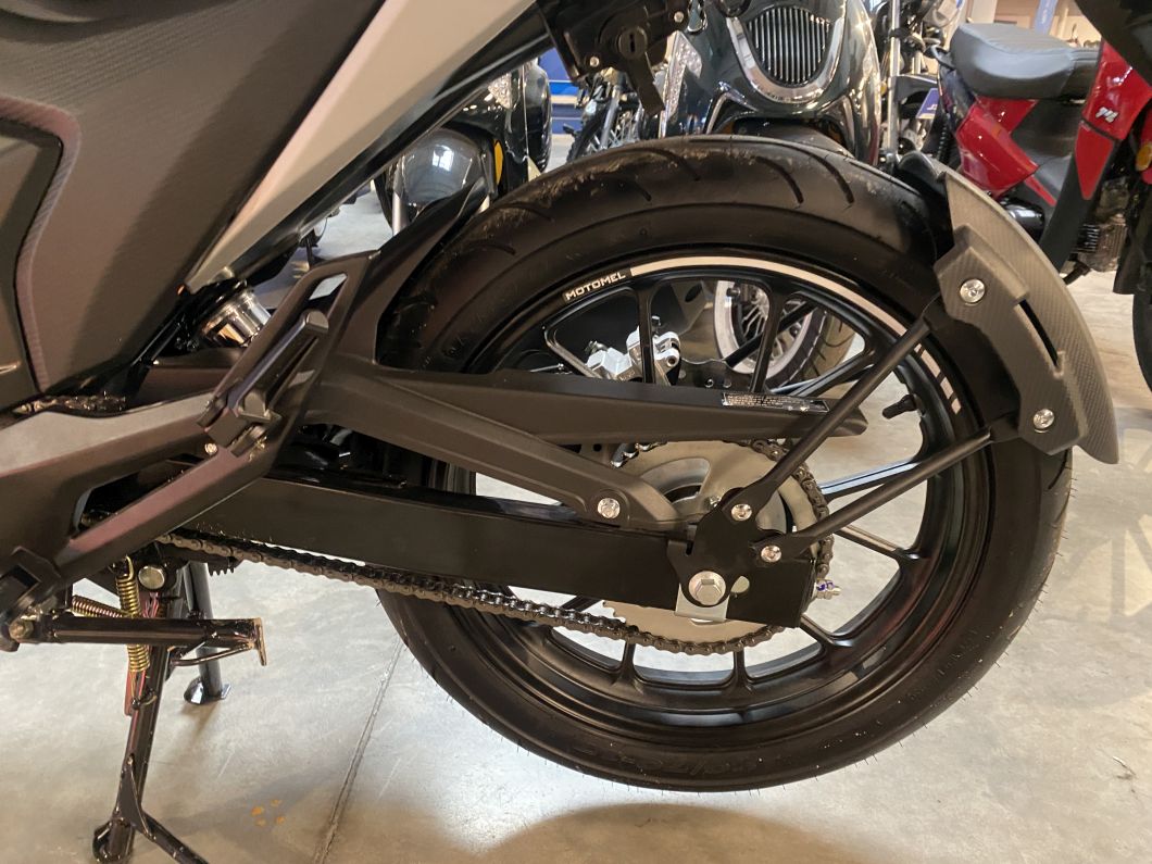 Moto Motomel Sirius 190cc