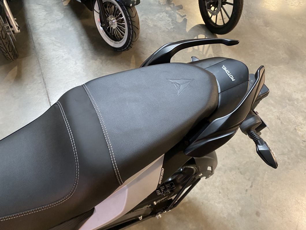 Moto Motomel Sirius 190cc