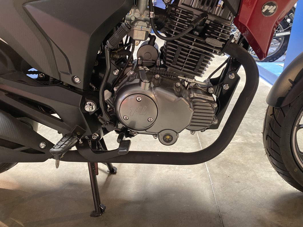 Moto Motomel Sirius 190cc