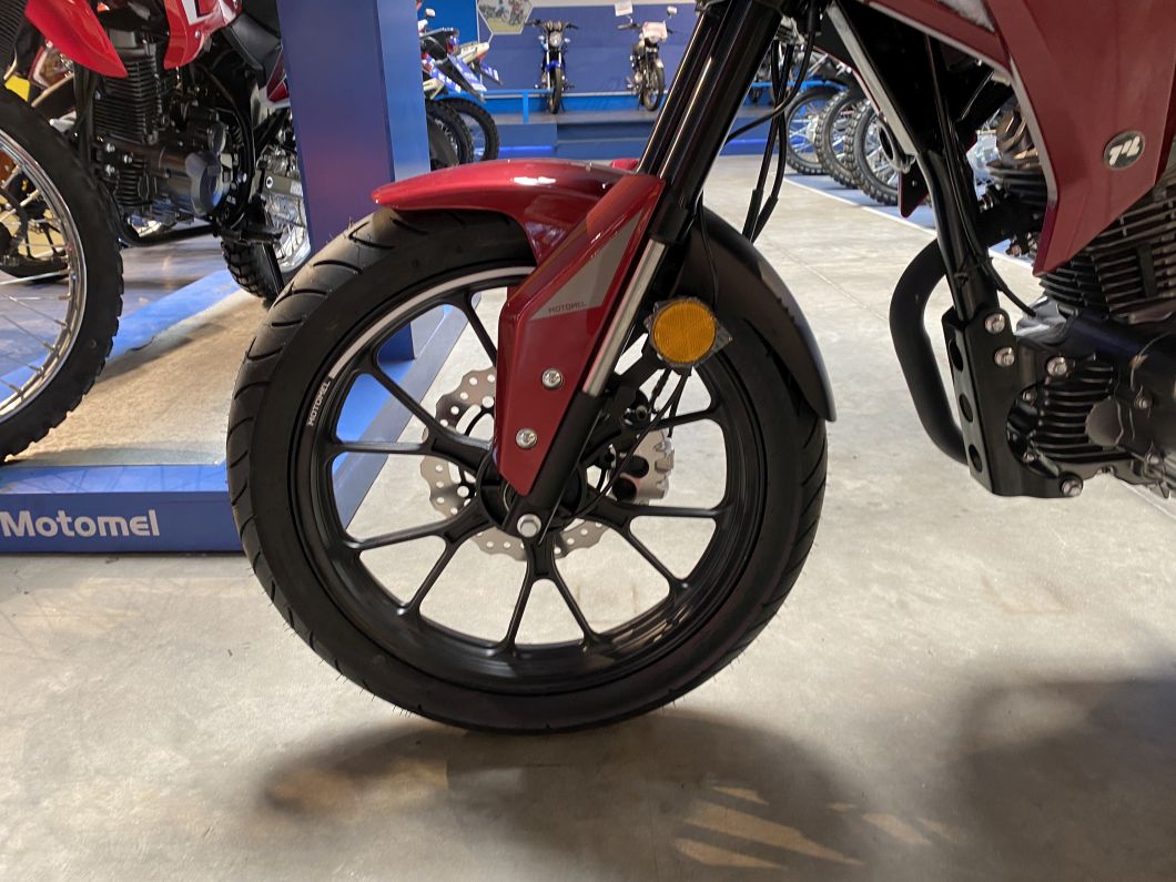 Moto Motomel Sirius 190cc