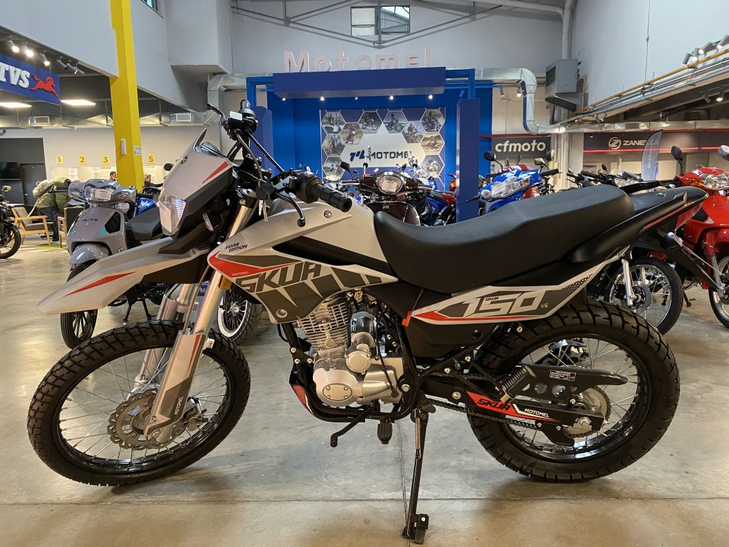 Moto Motomel Skua 150 Silver Edition
