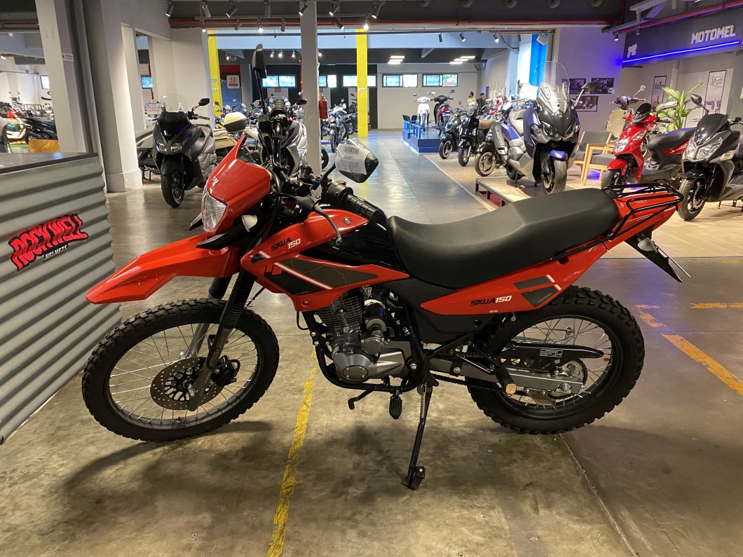 Moto Motomel Skua 150 v6 usado 2024 con 1061km int 49881 DT
