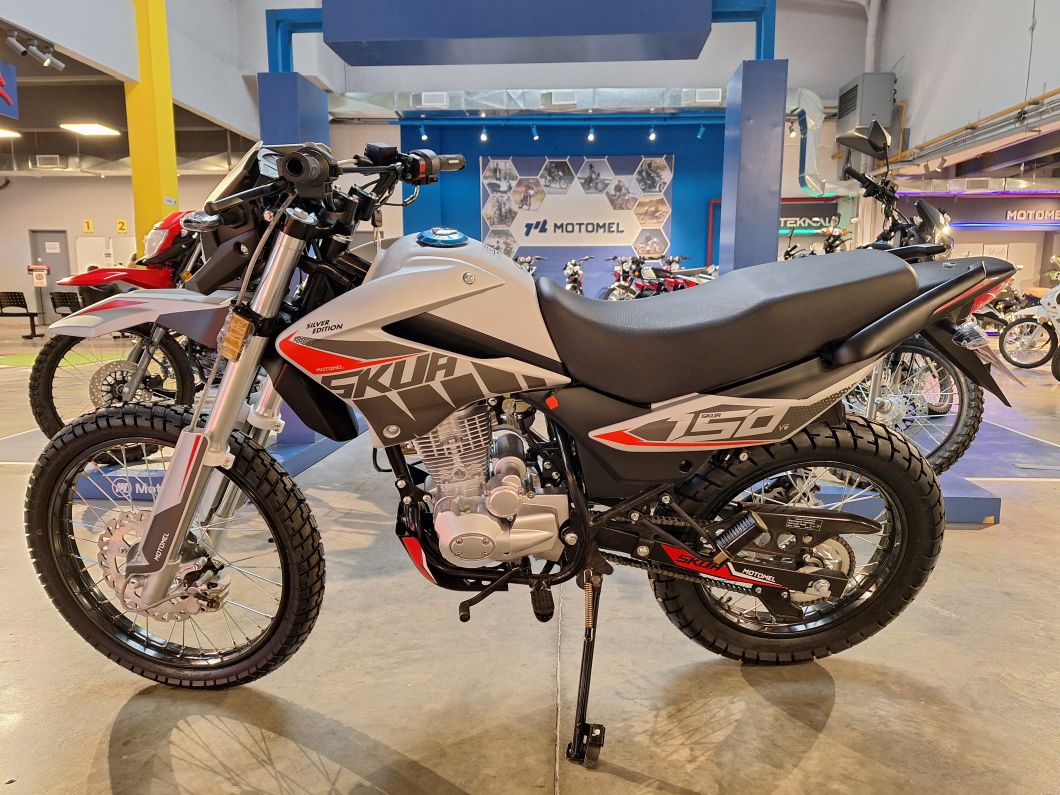 Moto Motomel Skua 150 Silver Edition