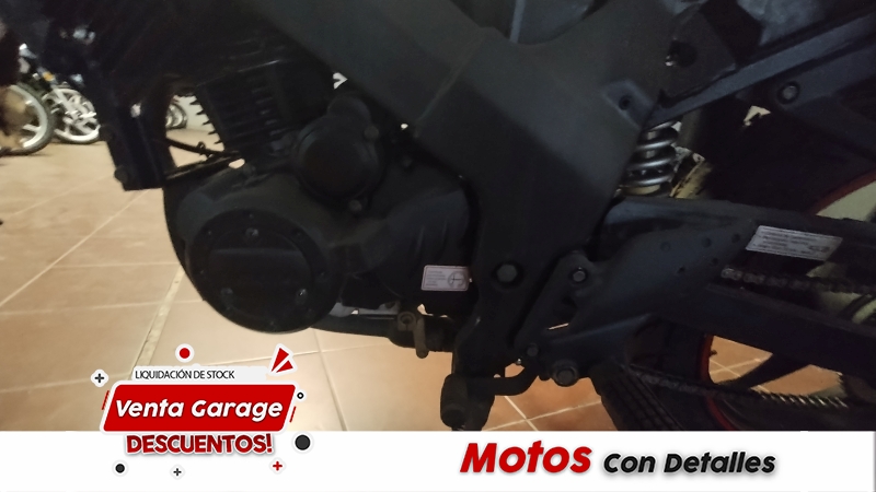 Moto Motomel SR 200 R Linea 2016 Outlet M