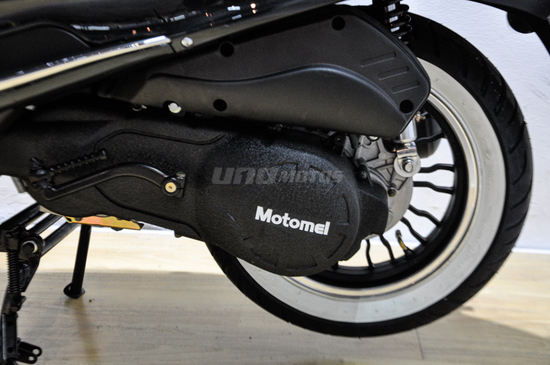 Moto Motomel Strato Alpino 150 linea 2021