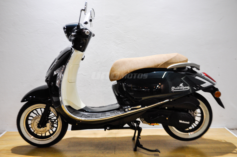 Moto Motomel Strato Alpino 150 linea 2021