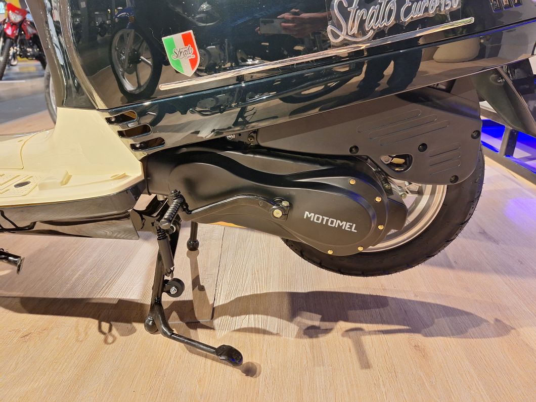 Moto Motomel Strato Euro 150cc Linea 2025