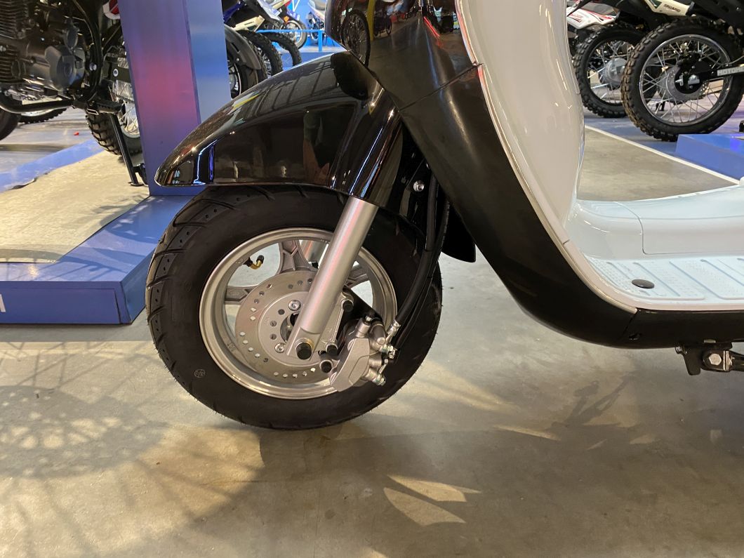 Moto Motomel Strato Euro 150cc Linea 2026