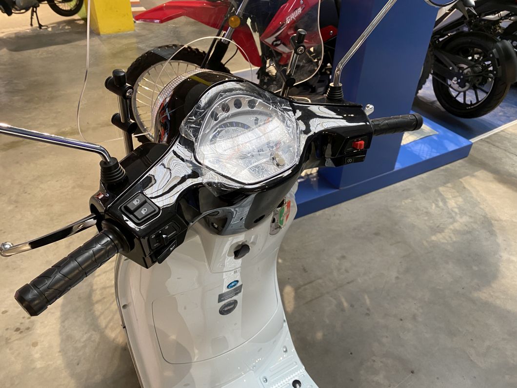 Moto Motomel Strato Euro 150cc Linea 2026