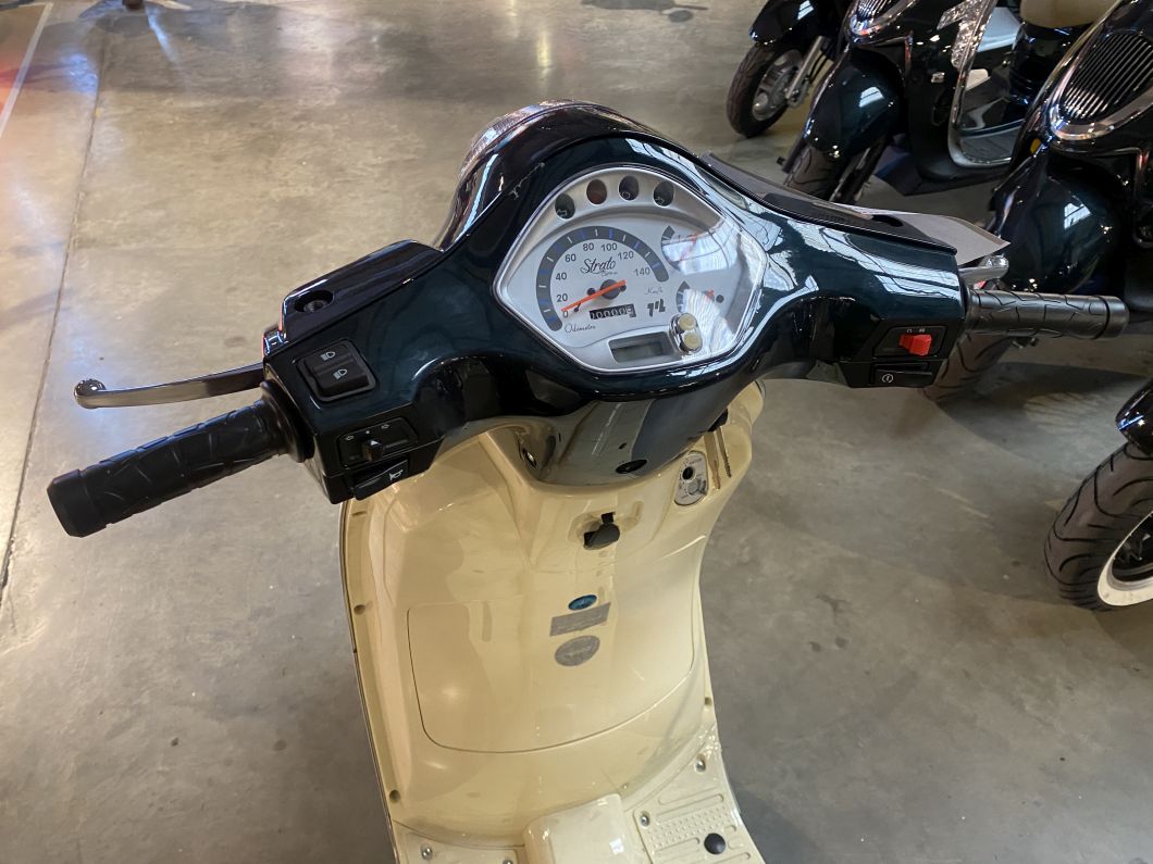 Moto Motomel Strato Euro 150cc 2026