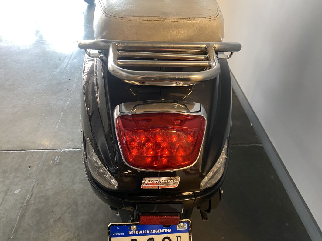 Moto Motomel Strato Euro 150 usado 2023 con 7200 km 1M