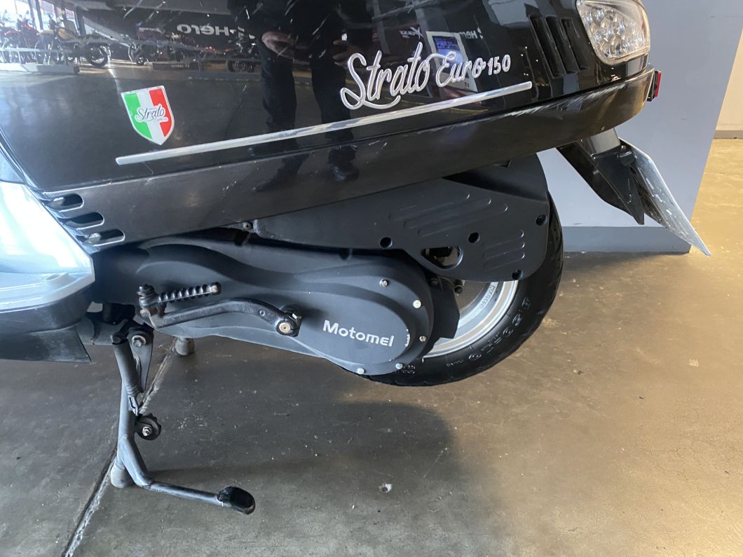 Moto Motomel Strato Euro 150 usado 2023 con 7200 km 1M