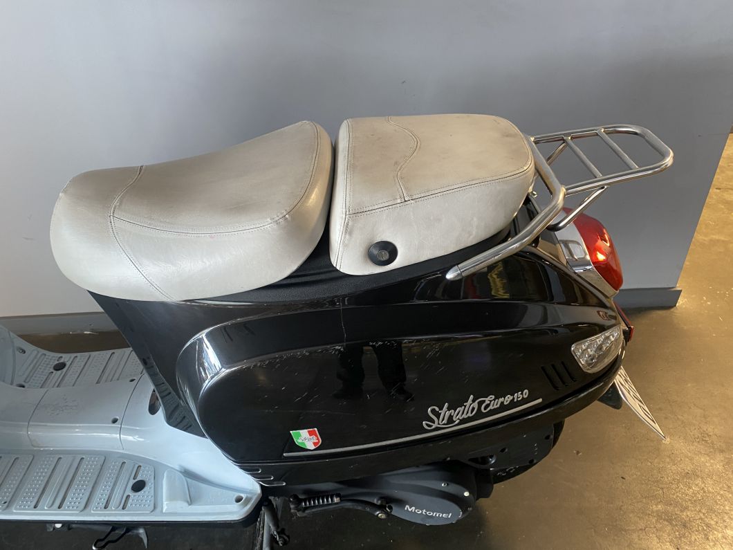 Moto Motomel Strato Euro 150 usado 2023 con 7200 km 1M