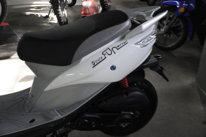 Moto Motomel Strato Fun 80 Linea 2022 sin-gtia