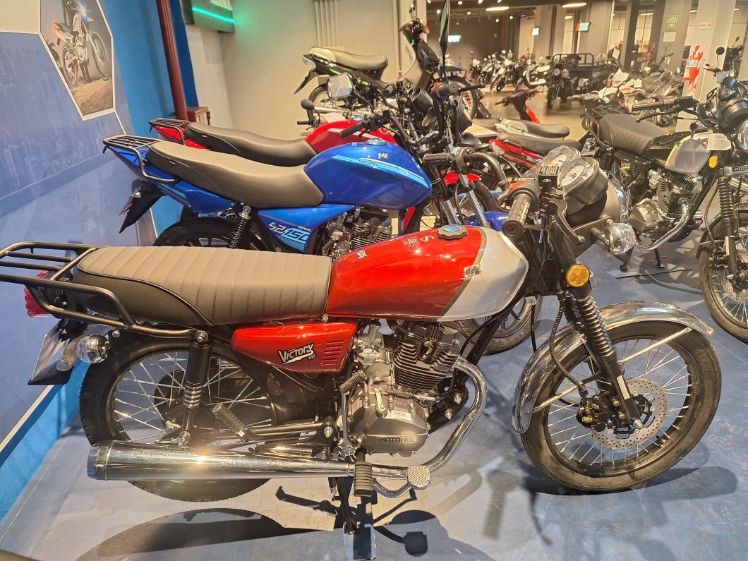 Moto Motomel Victory 150