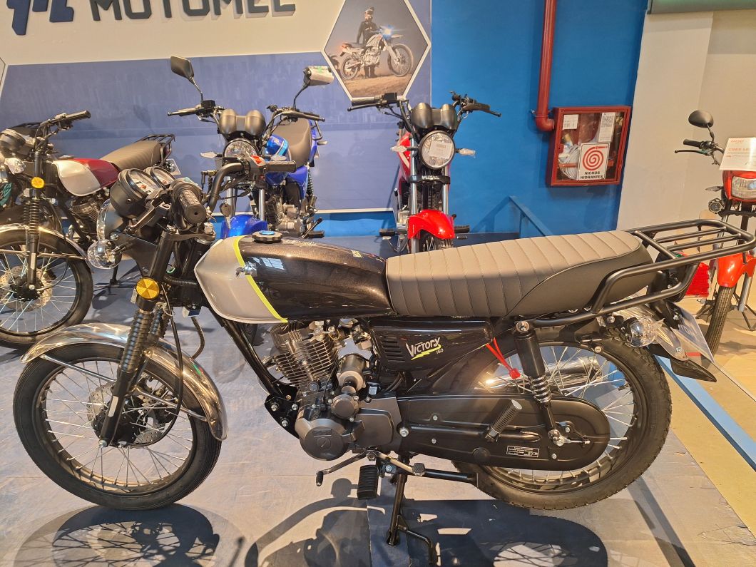 Moto Motomel Victory 150