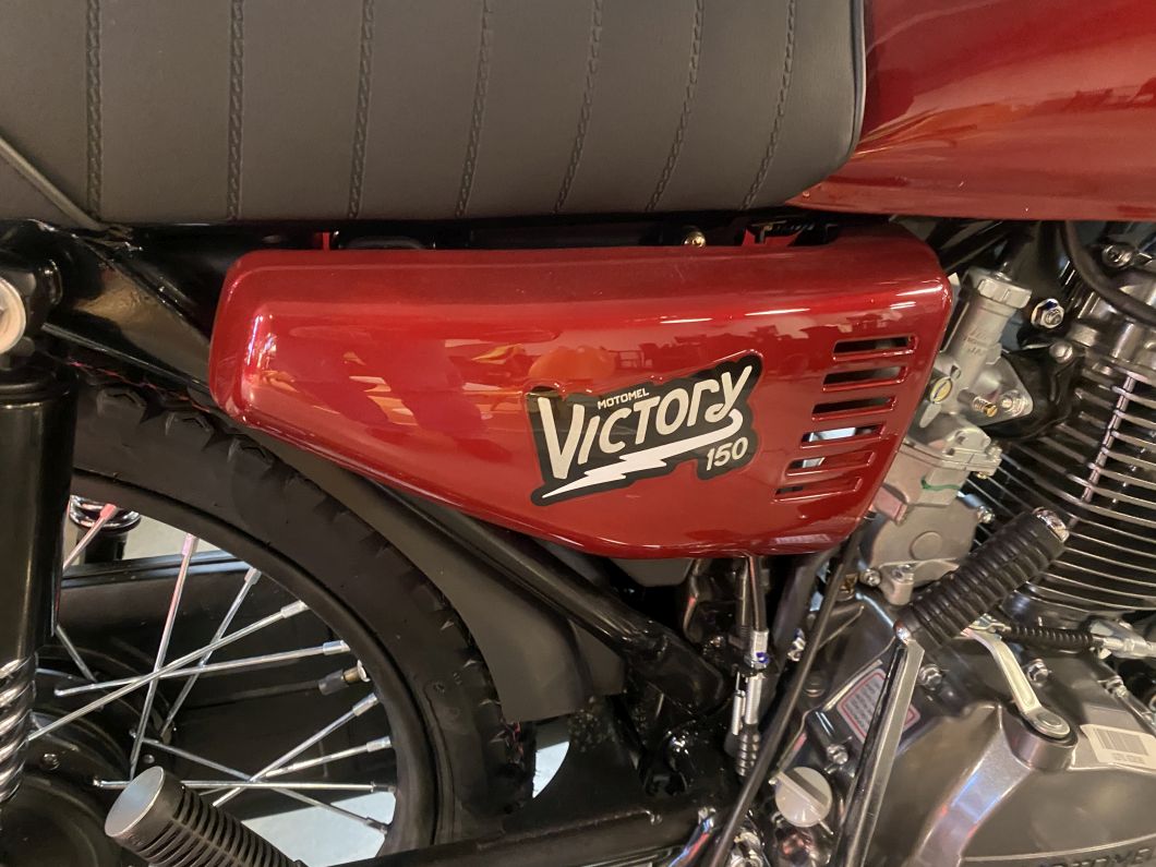 Moto Motomel Victory 150