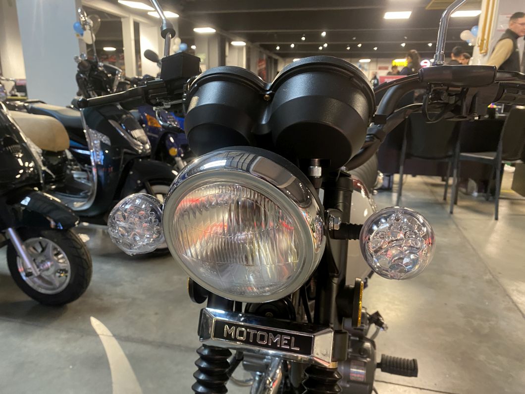 Moto Motomel Victory 150