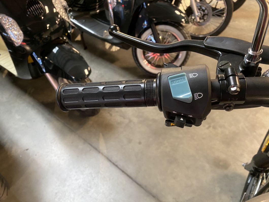 Moto Motomel Victory 150