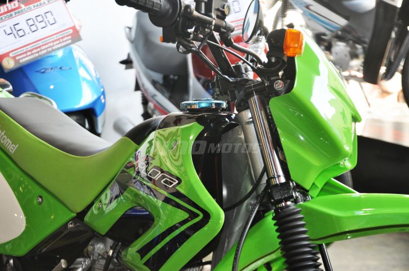 Moto Motomel Xplora 250 - promo 2013