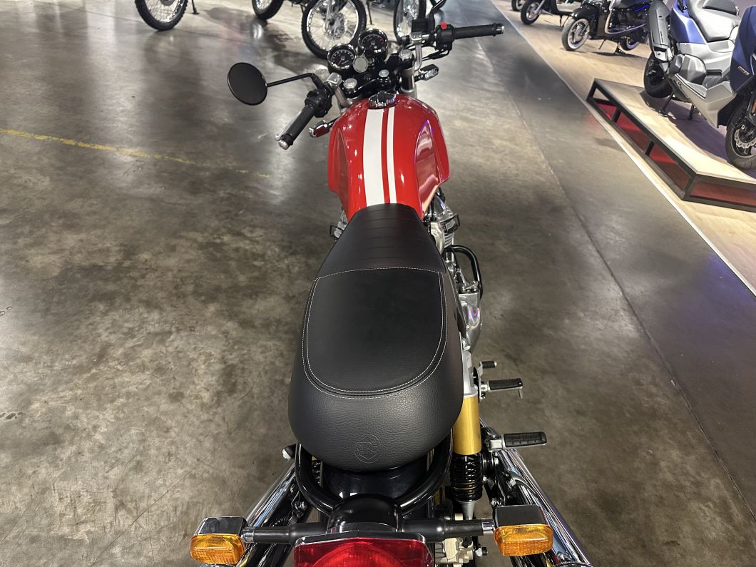 Moto Royal Enfield Continental 650 Gt usado 2022 con 2821 km DT