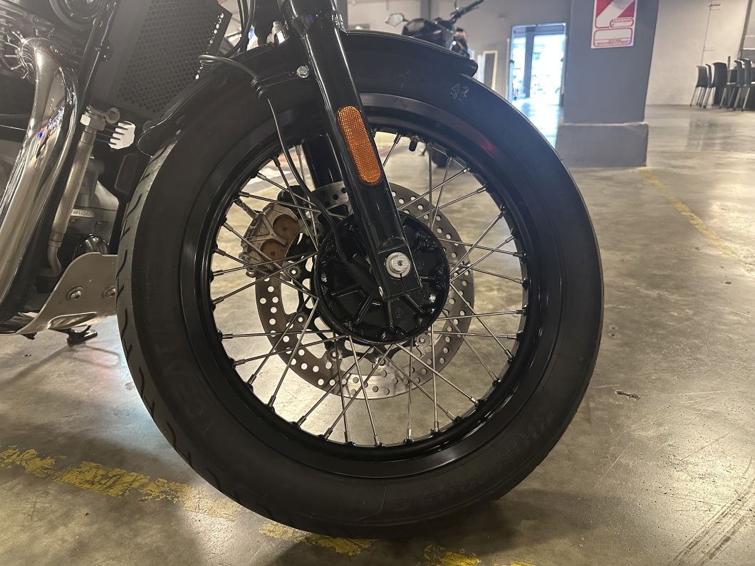 Moto Royal Enfield Continental 650 Gt usado 2022 con 2821 km DT