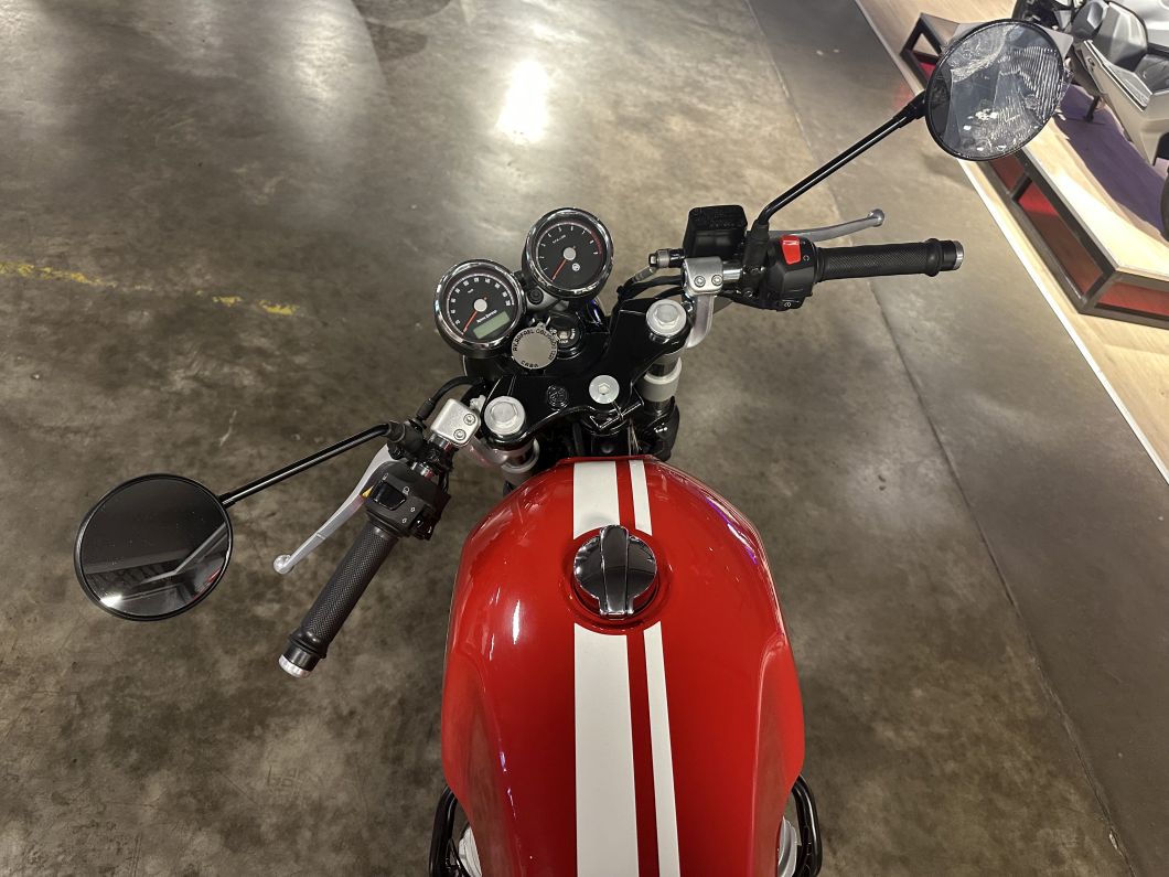 Moto Royal Enfield Continental 650 Gt usado 2022 con 2821 km DT
