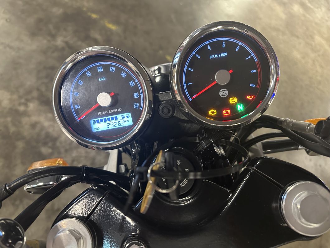 Moto Royal Enfield Continental 650 Gt usado 2022 con 2821 km DT