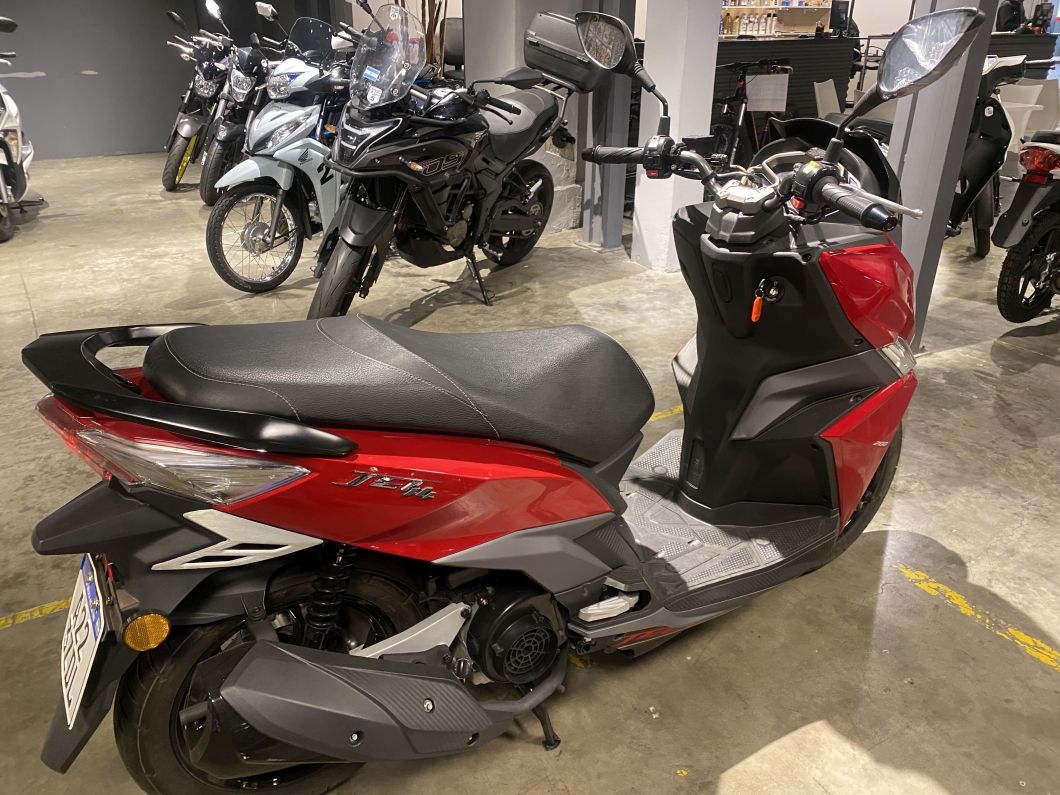 Moto Sym Jet 14 usado 2024 con 173 km 1M int 52332