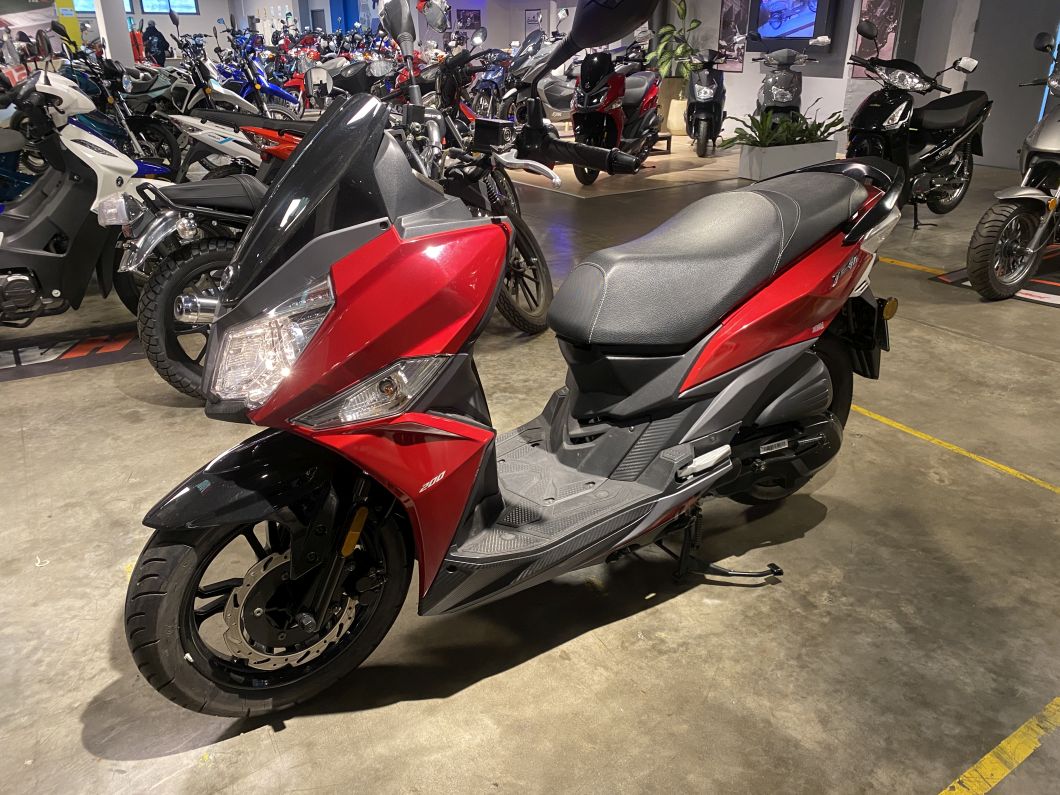 Moto Sym Jet 14 usado 2024 con 173 km 1M int 52332