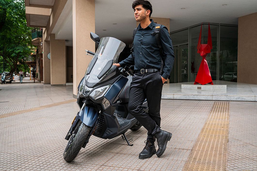 Moto Sym Joy Ride 300i 16