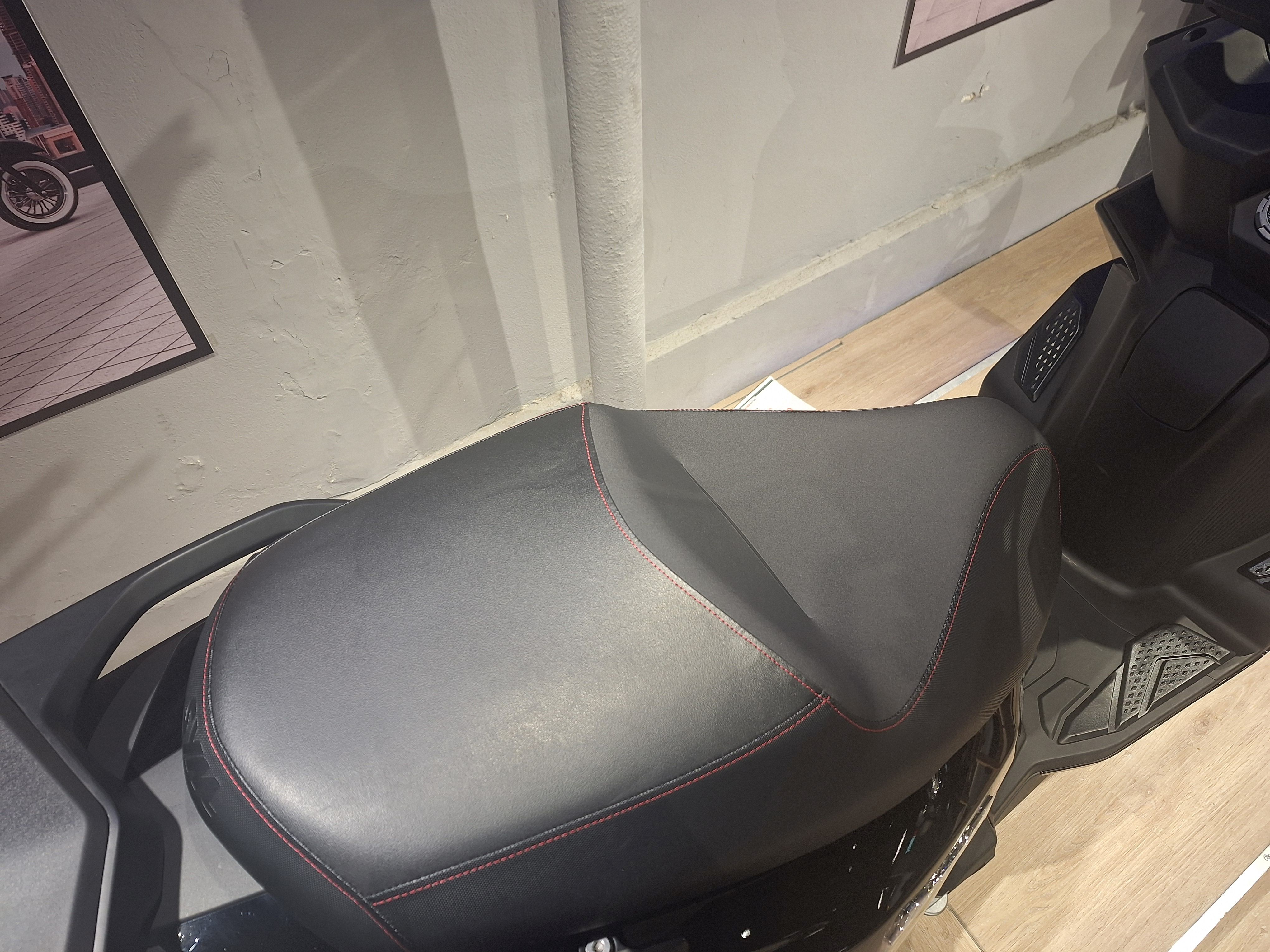 Moto Sym Joy Ride 300 Inyec