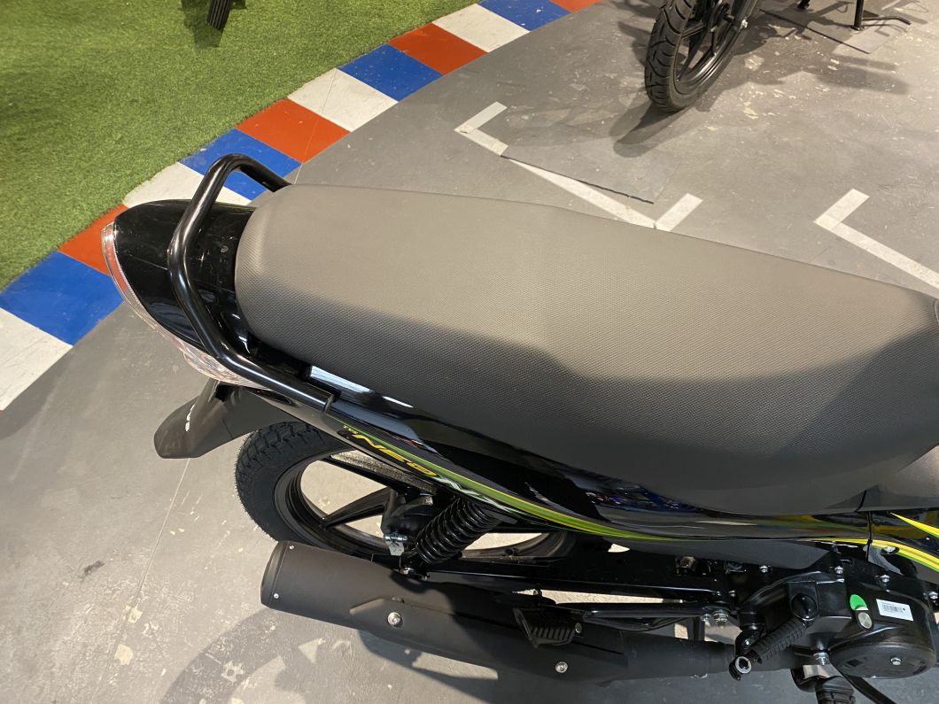 Moto TVS Neo 110 Base