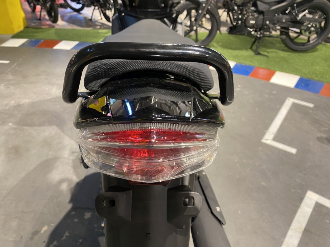 Moto TVS Neo X 110 Full