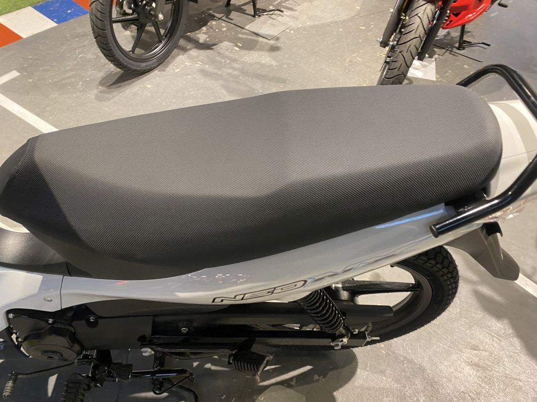 Moto TVS Neo X 110 Full