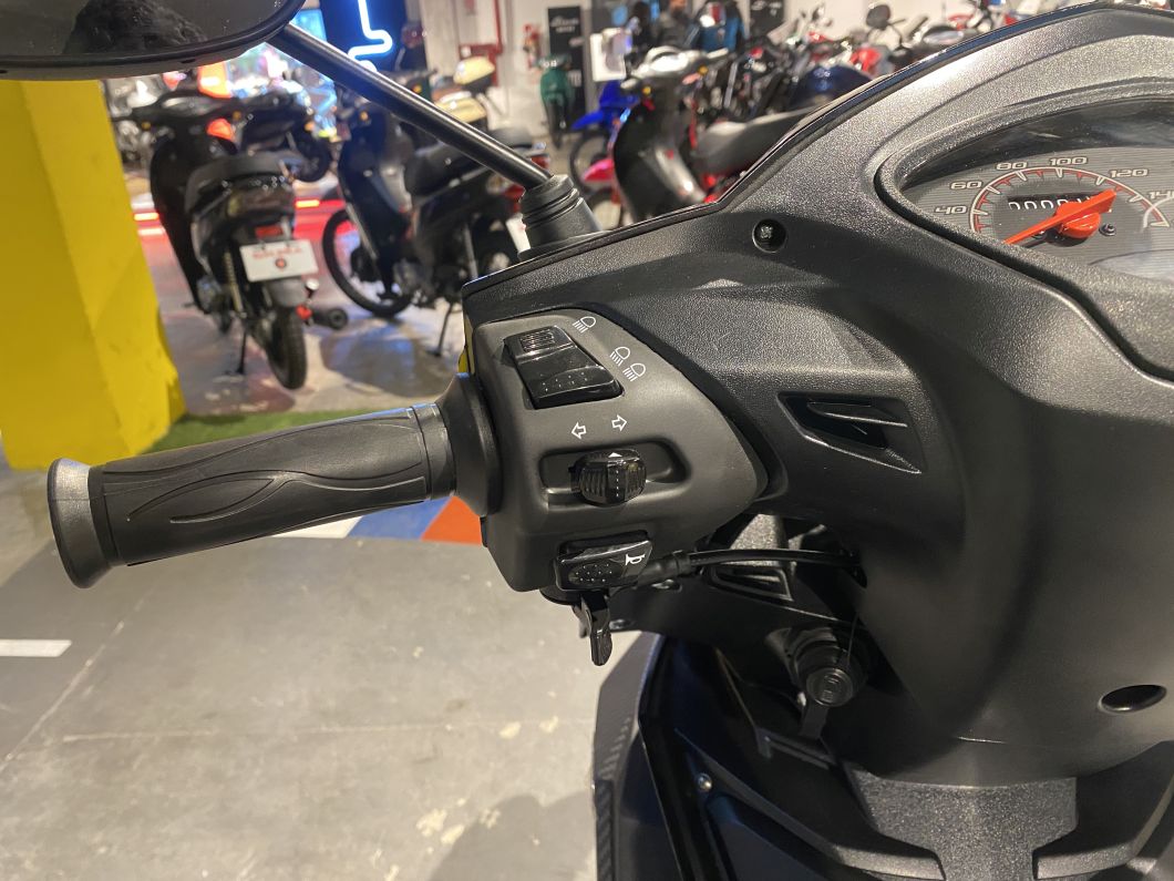 Moto TVS Neo X 110 Full